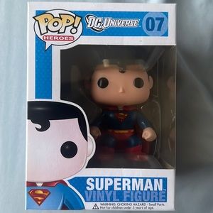 Funko POP Superman 07 Vinyl Figurine- DC Universe